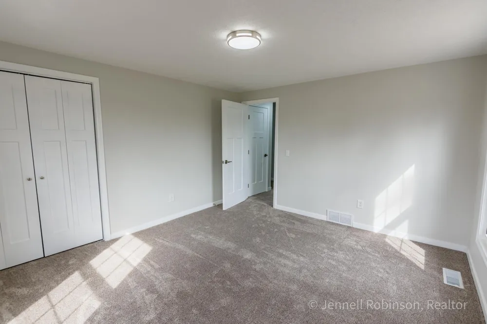7154 Morse Lake Avenue SE Bowne Township, MI 49302