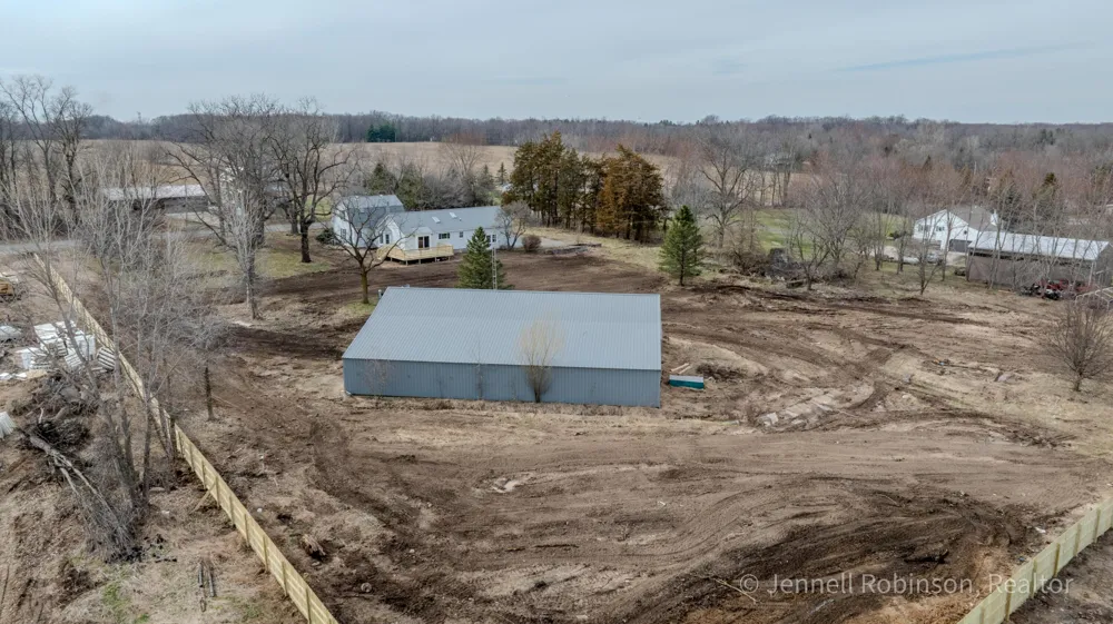 7154 Morse Lake Avenue SE Bowne Township, MI 49302