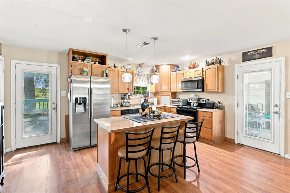 208 W Umstead Colbert, OK 74733