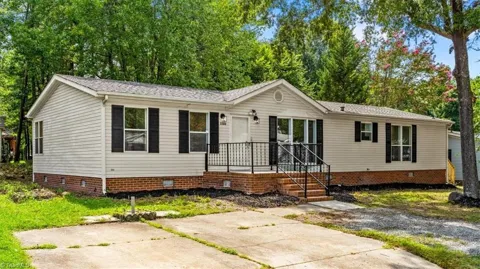5503 Bridgeview Drive