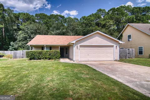 202 Windemere DR