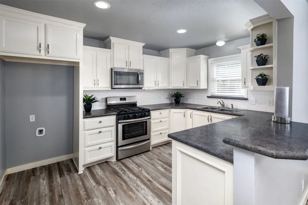 400 Denton Street Howe, TX 75459