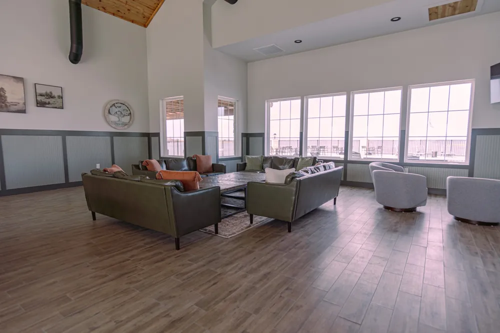 352 Lakeshore Lane Windom, TX 75492