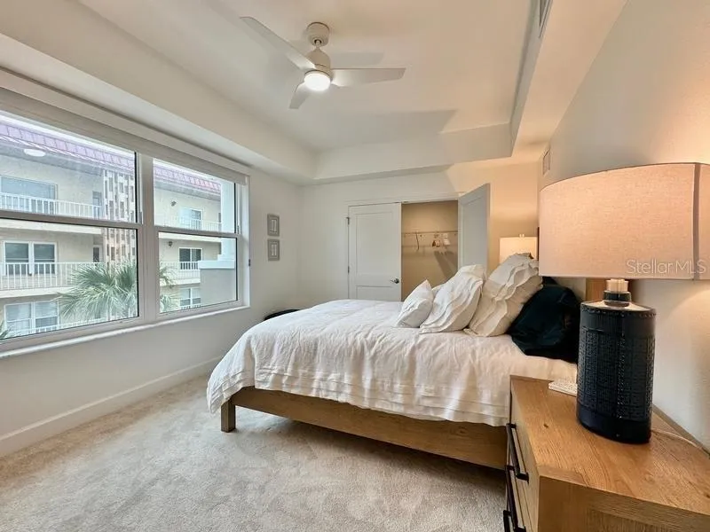125 ISLAND WAY #305 Clearwater, FL 33767