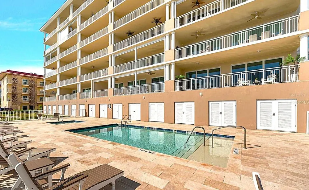 125 ISLAND WAY #305 Clearwater, FL 33767