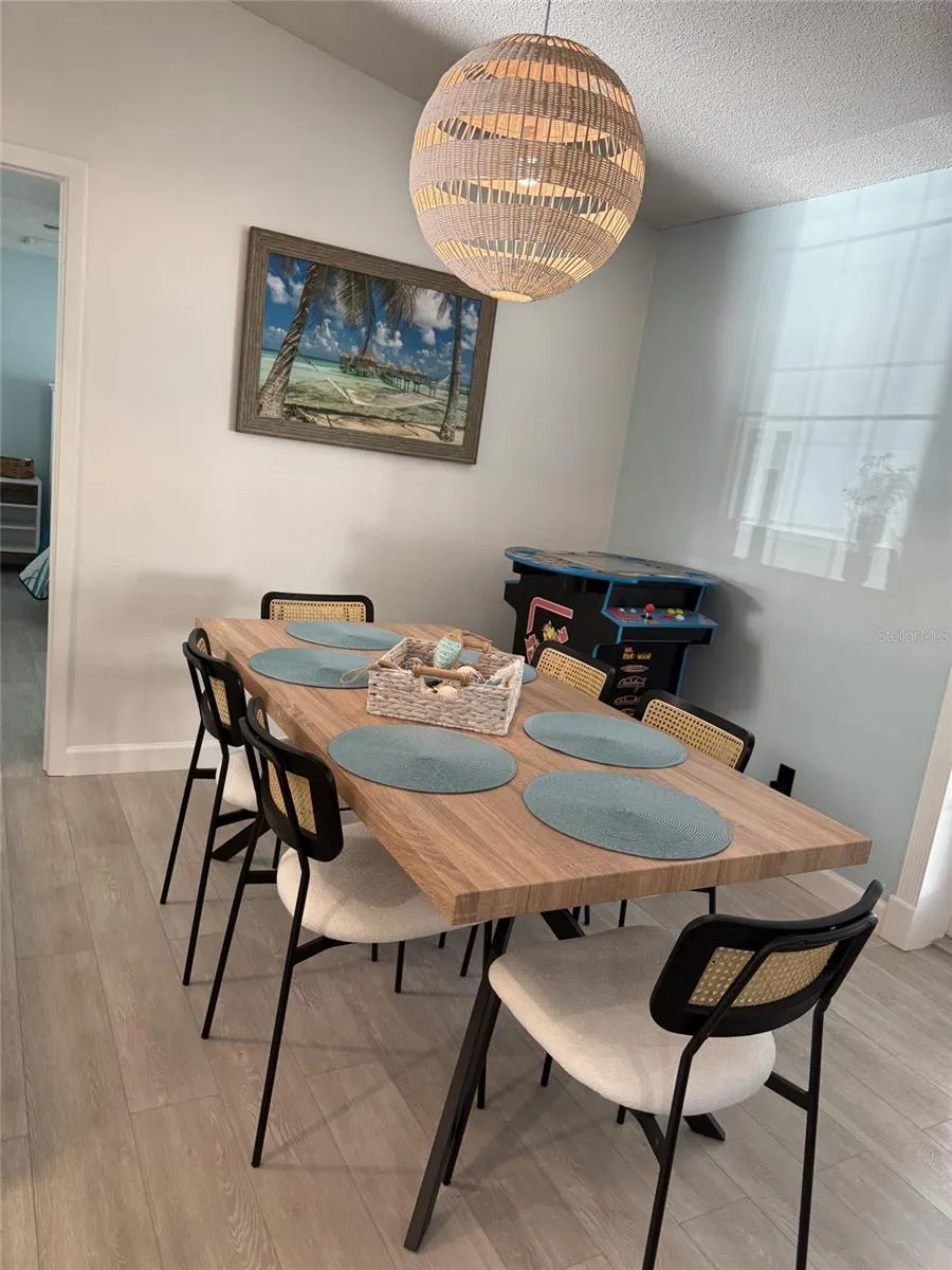 10026 83RD CIRCLE Seminole, FL 33777
