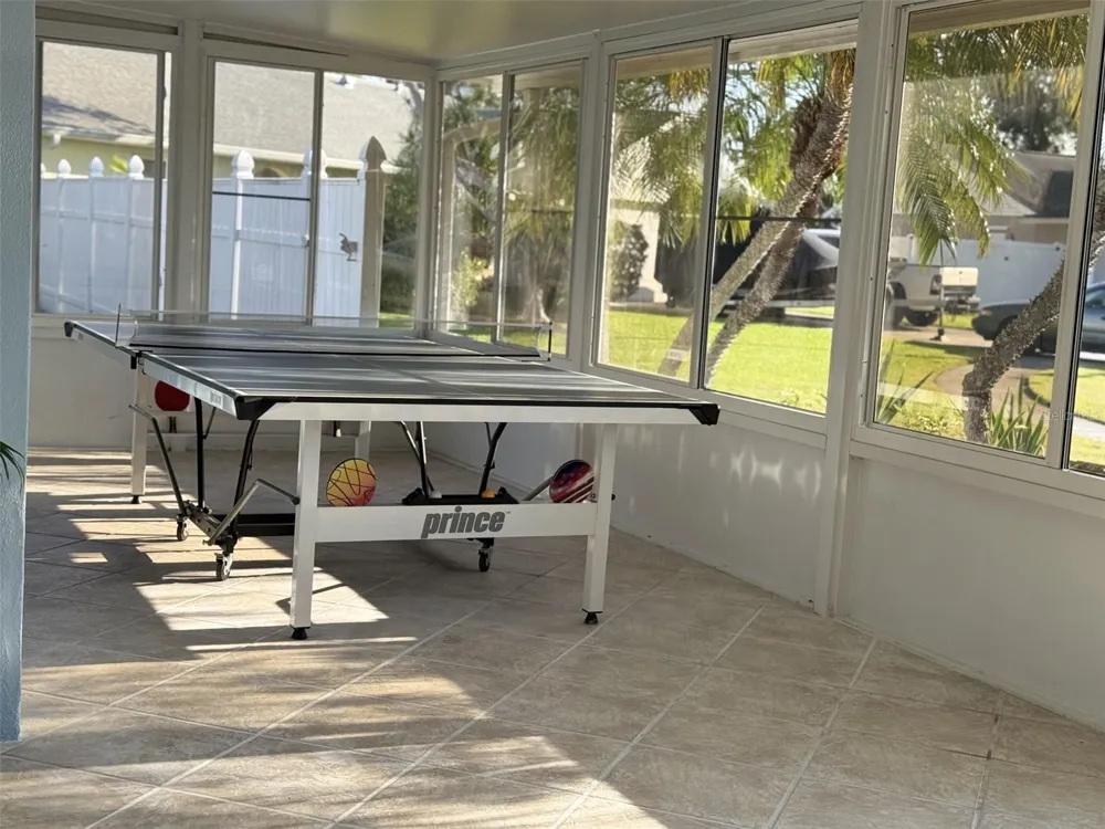 10026 83RD CIRCLE Seminole, FL 33777