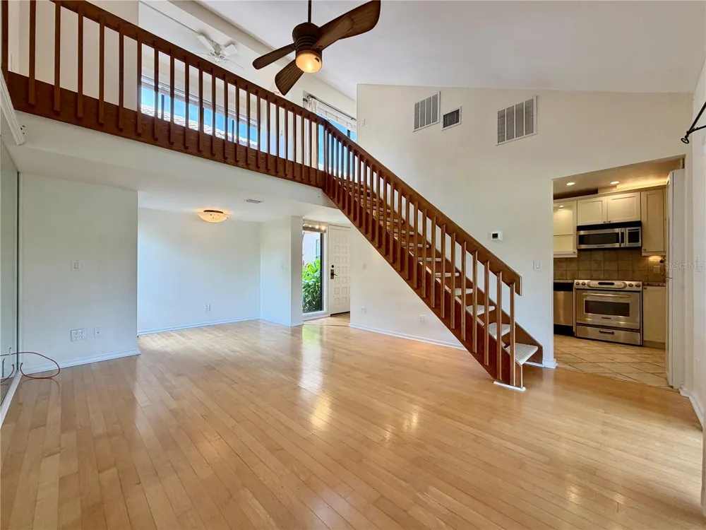 1320 PELICAN CREEK CROSSING St Petersburg, FL 33707