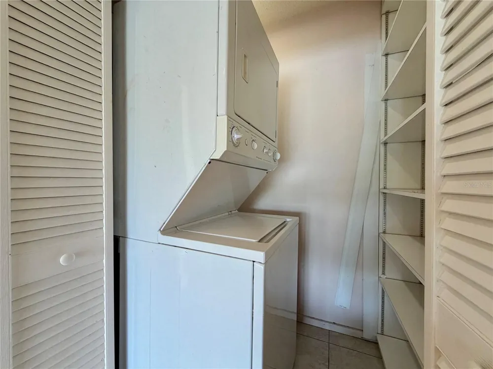 1320 PELICAN CREEK CROSSING St Petersburg, FL 33707