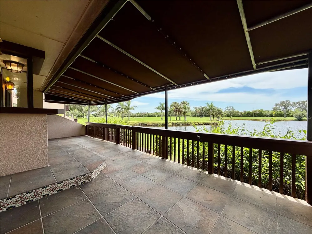 1320 PELICAN CREEK CROSSING St Petersburg, FL 33707