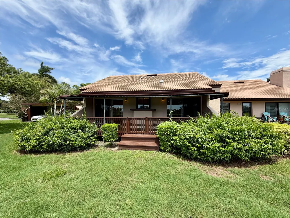 1320 PELICAN CREEK CROSSING St Petersburg, FL 33707