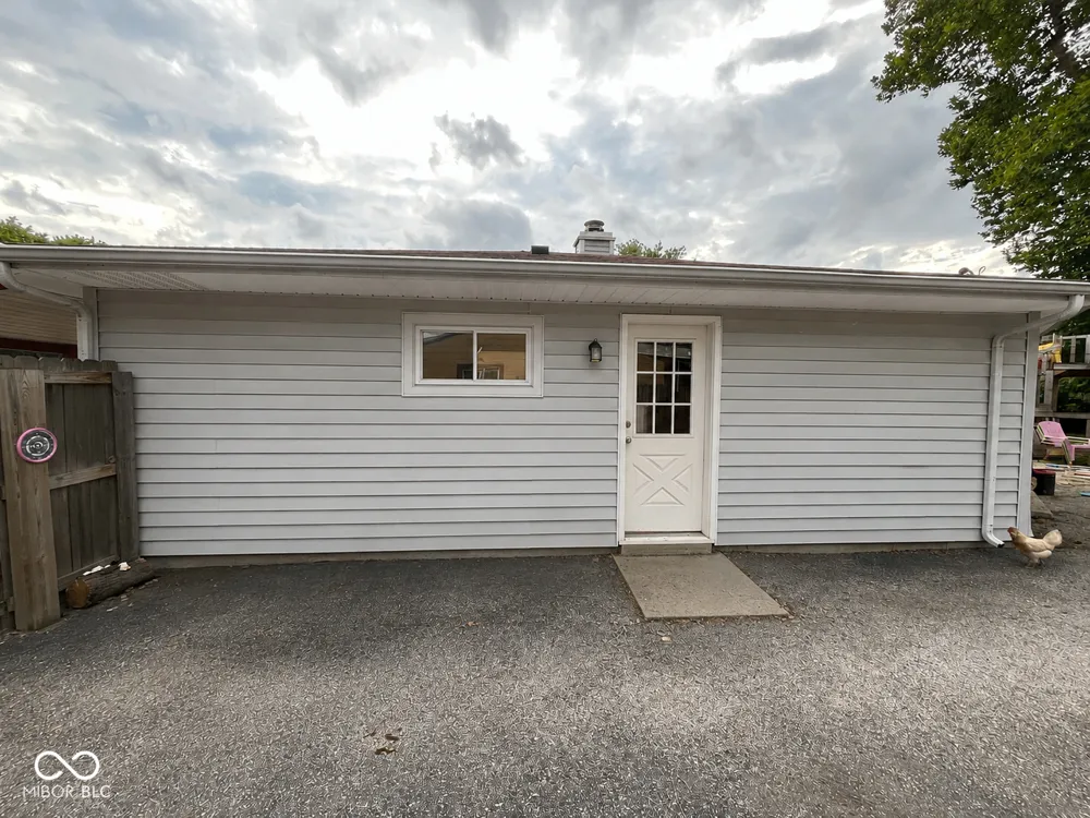 4010 Moline Drive Indianapolis, IN 46221