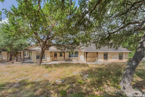 141 DREW LN