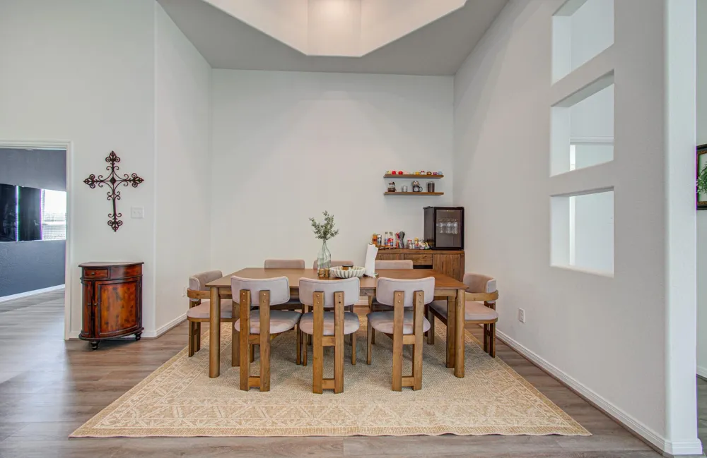 537 Green Meadows Drive West Columbia, TX 77486