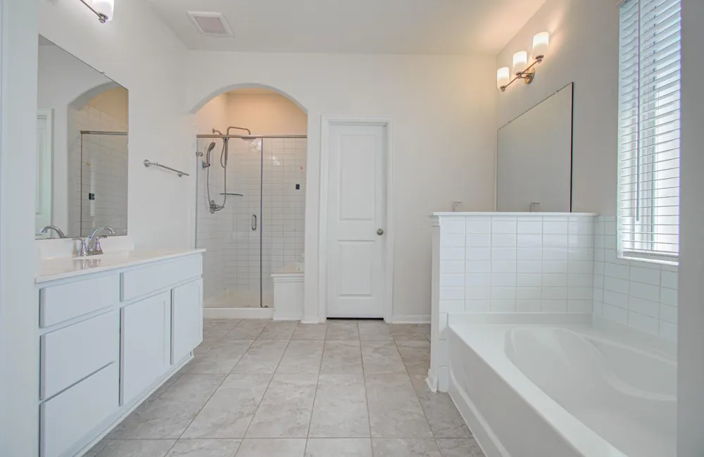 537 Green Meadows Drive West Columbia, TX 77486