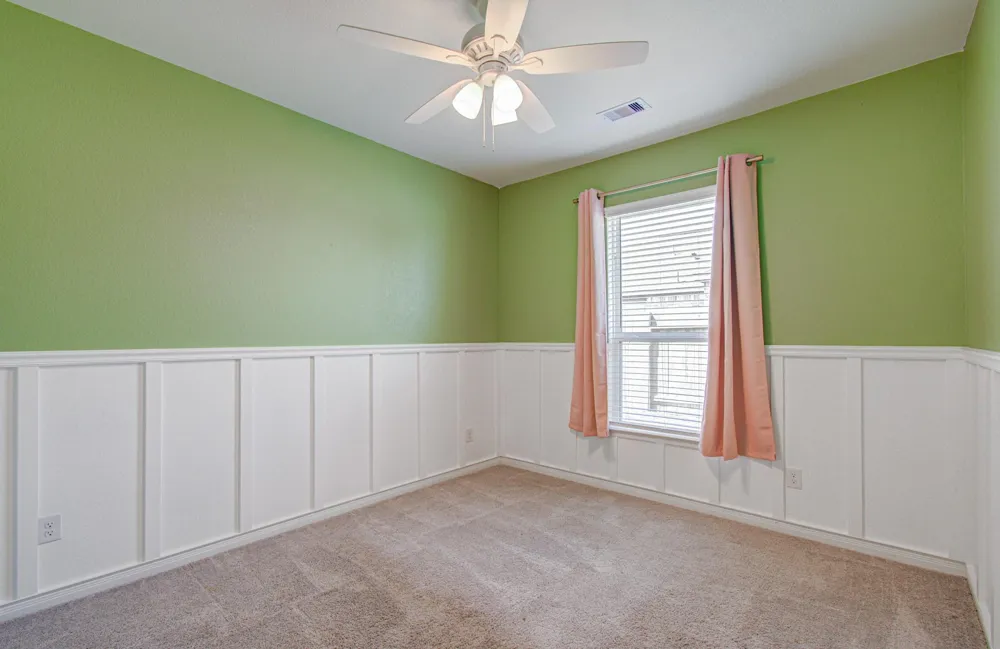 537 Green Meadows Drive West Columbia, TX 77486