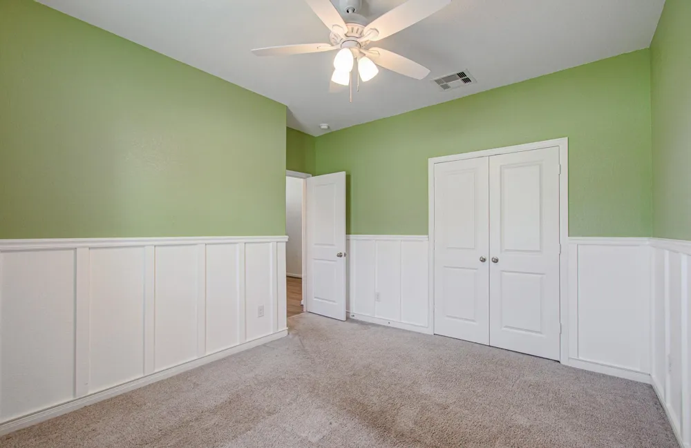 537 Green Meadows Drive West Columbia, TX 77486