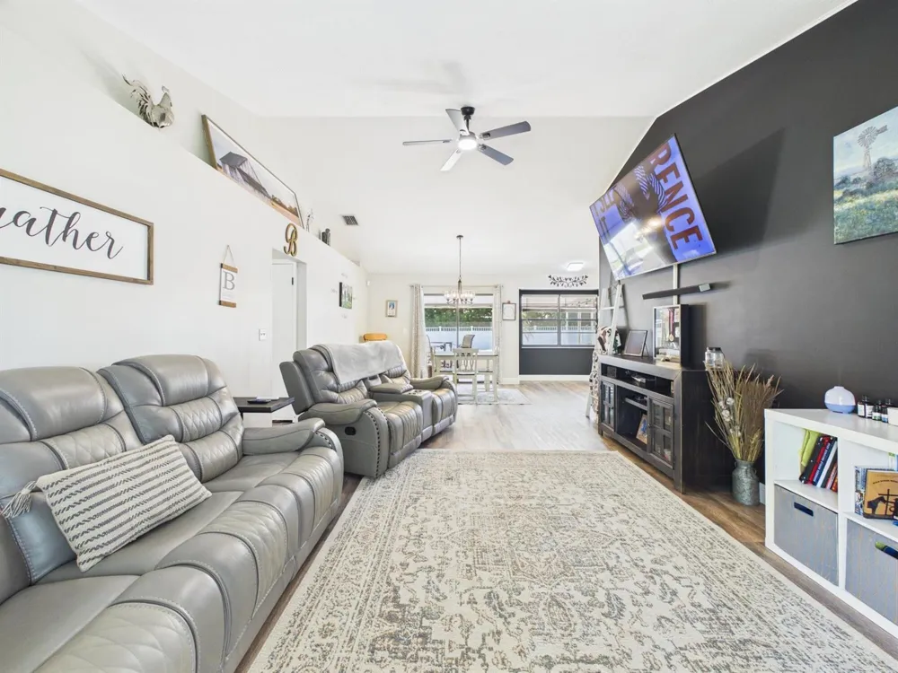 1150 SW 85TH WAY Okeechobee, FL 34974