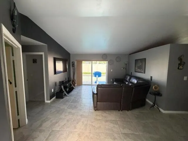 924 CUMBERLAND TERRACE Davie, FL 33325