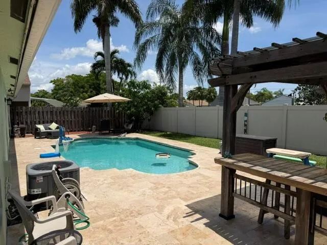 924 CUMBERLAND TERRACE Davie, FL 33325