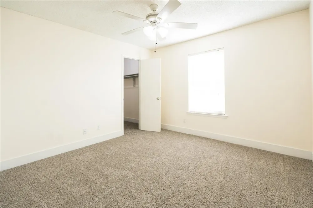 2200 E Trinity Mills Road #516 Carrollton, TX 75006