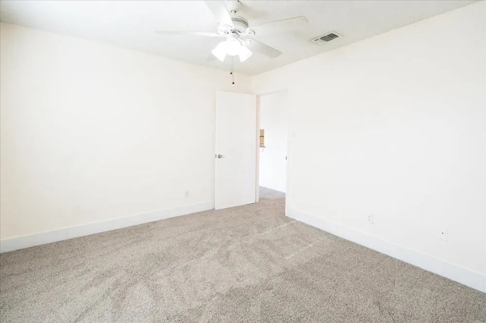 2200 E Trinity Mills Road #516 Carrollton, TX 75006