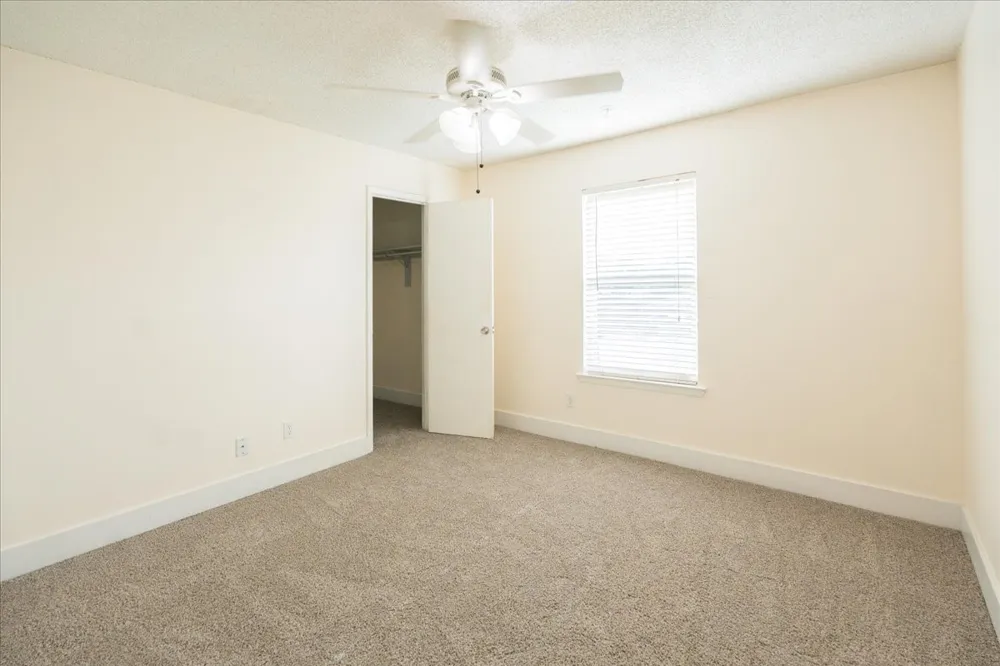 2200 E Trinity Mills Road #516 Carrollton, TX 75006