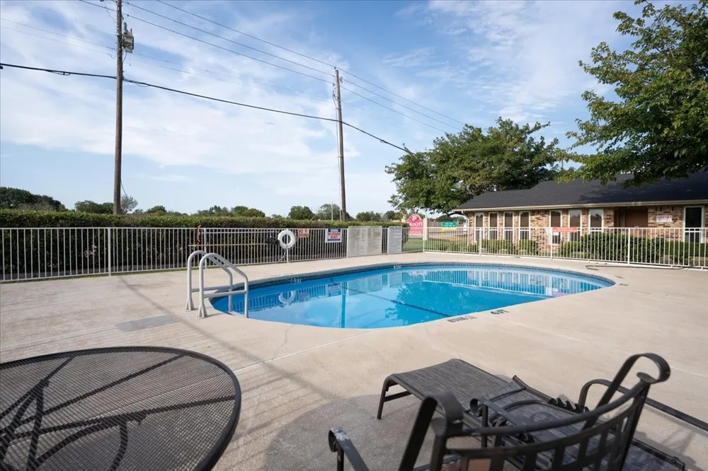 2200 E Trinity Mills Road #516 Carrollton, TX 75006