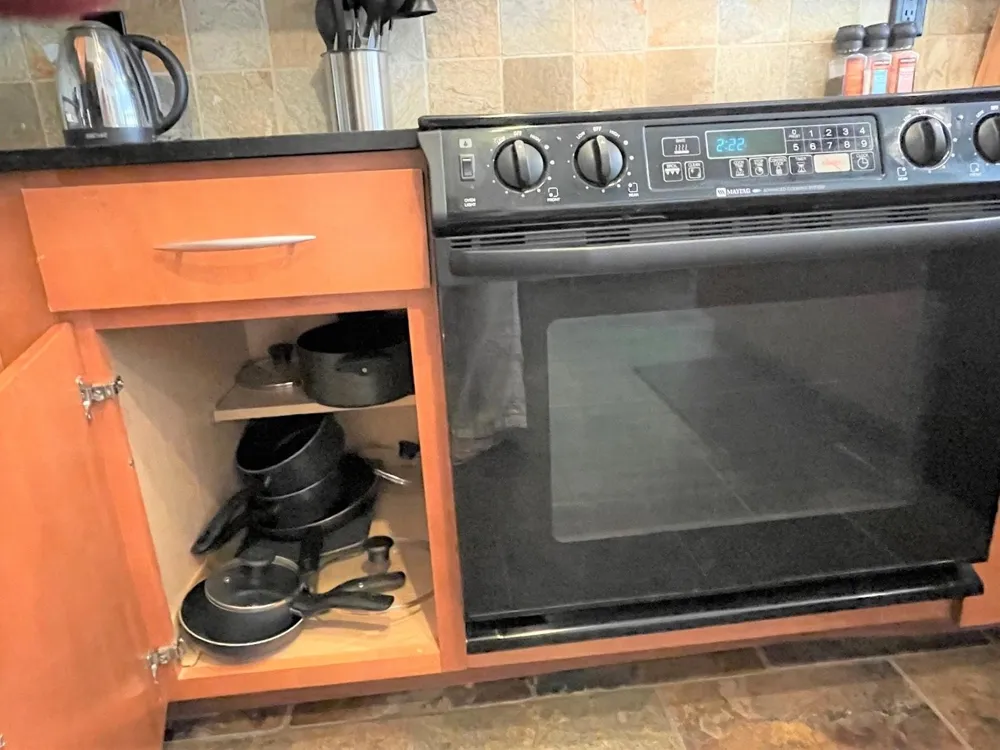 1901 Post Oak Boulevard #2605 Houston, TX 77056