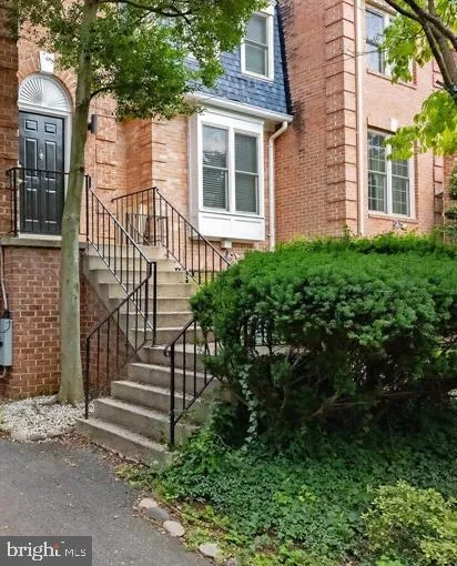 2317 37TH STREET NW #UPPER Washington, DC 20007