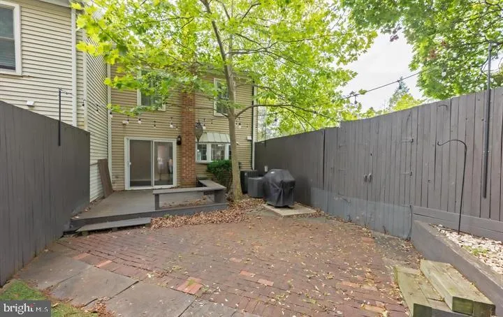 2317 37TH STREET NW #UPPER Washington, DC 20007