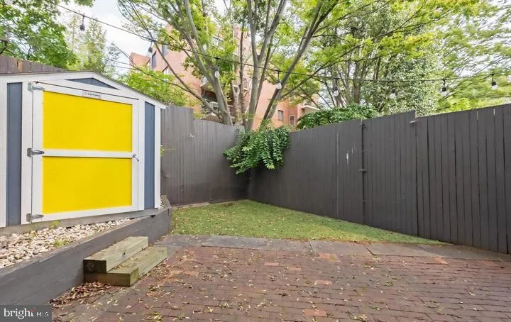 2317 37TH STREET NW #UPPER Washington, DC 20007
