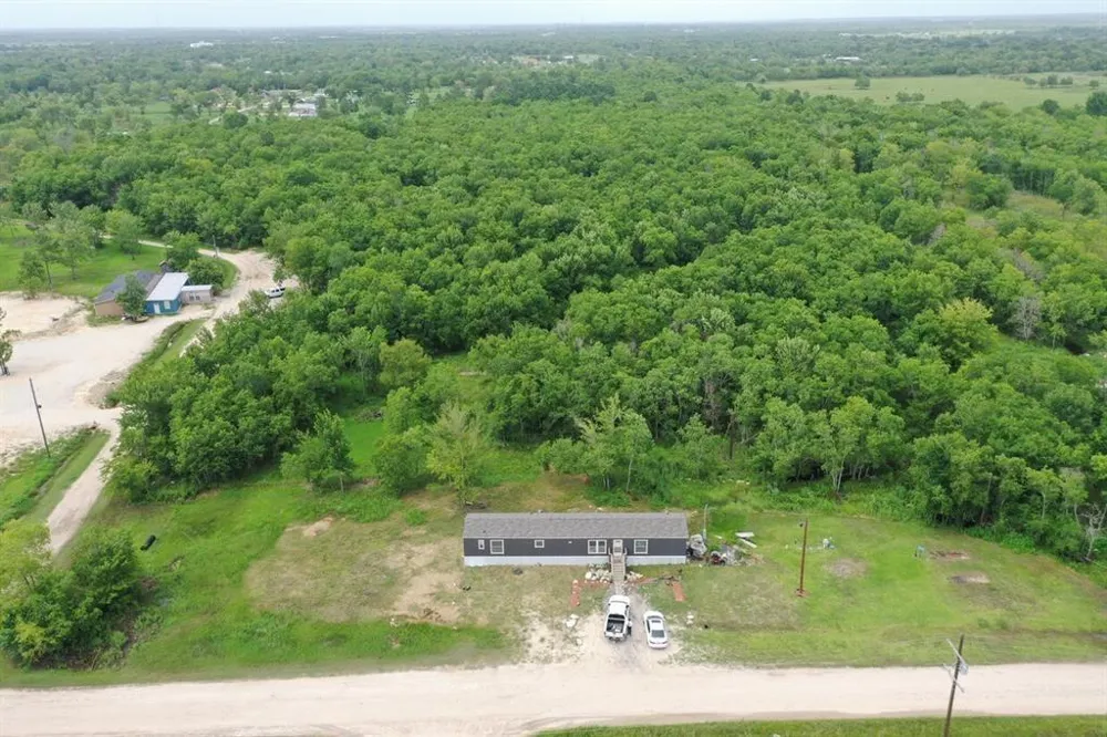 243 Private Road 489 Dayton, TX 77535