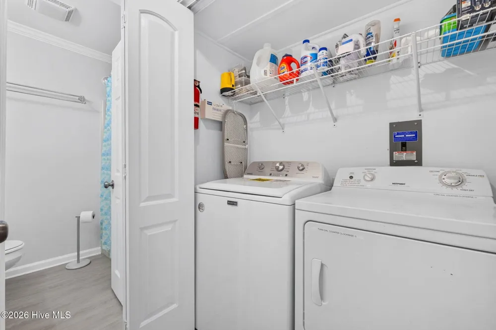 2714 W Beach Drive ## 114 Oak Island, NC 28465