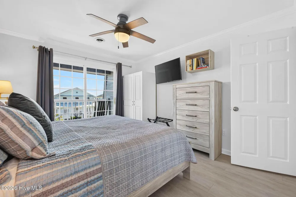 2714 W Beach Drive ## 114 Oak Island, NC 28465