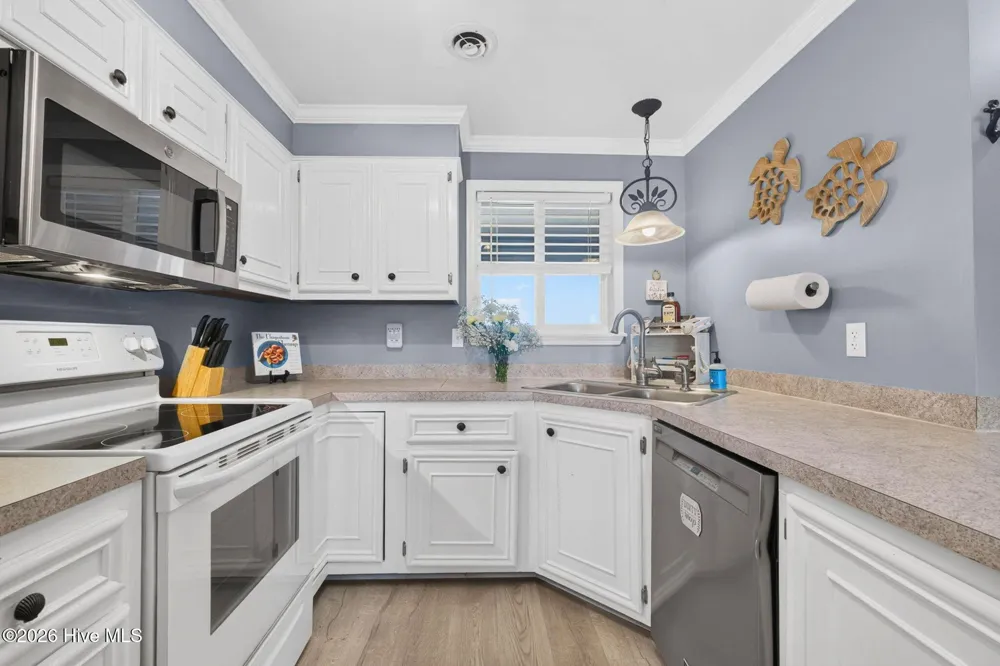 2714 W Beach Drive ## 114 Oak Island, NC 28465