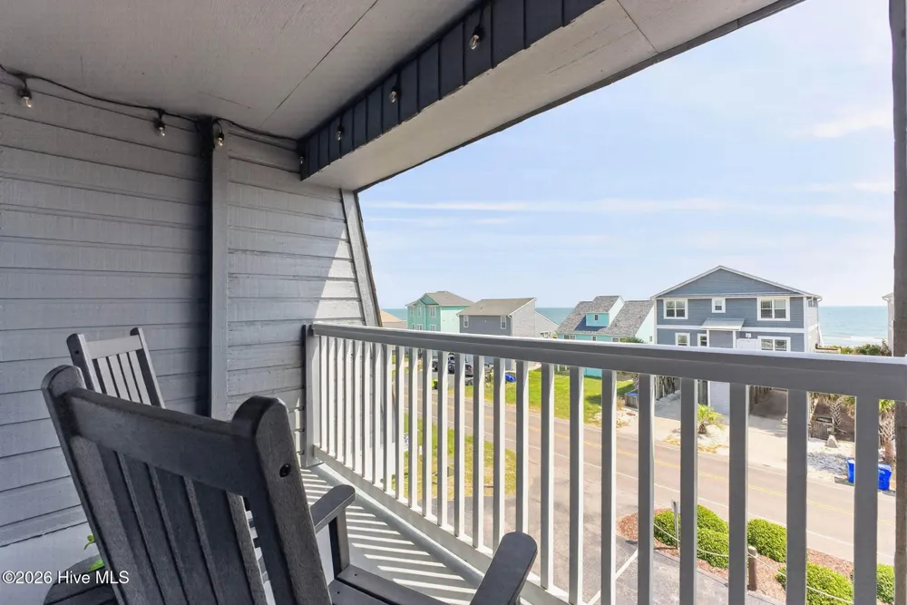 2714 W Beach Drive ## 114 Oak Island, NC 28465