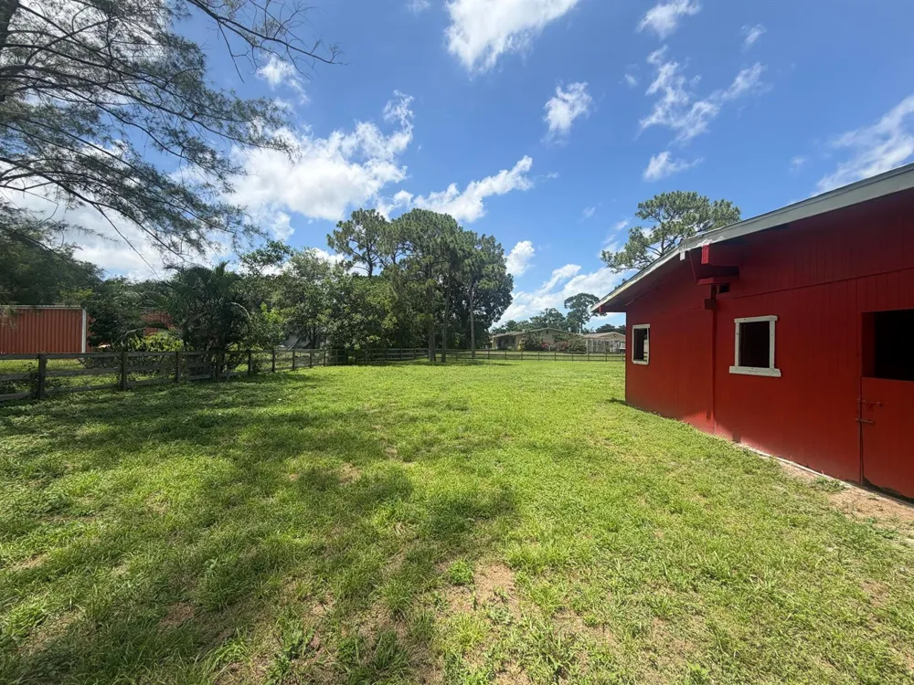 4020 Vinkemulder Road Coconut Creek, FL 33073