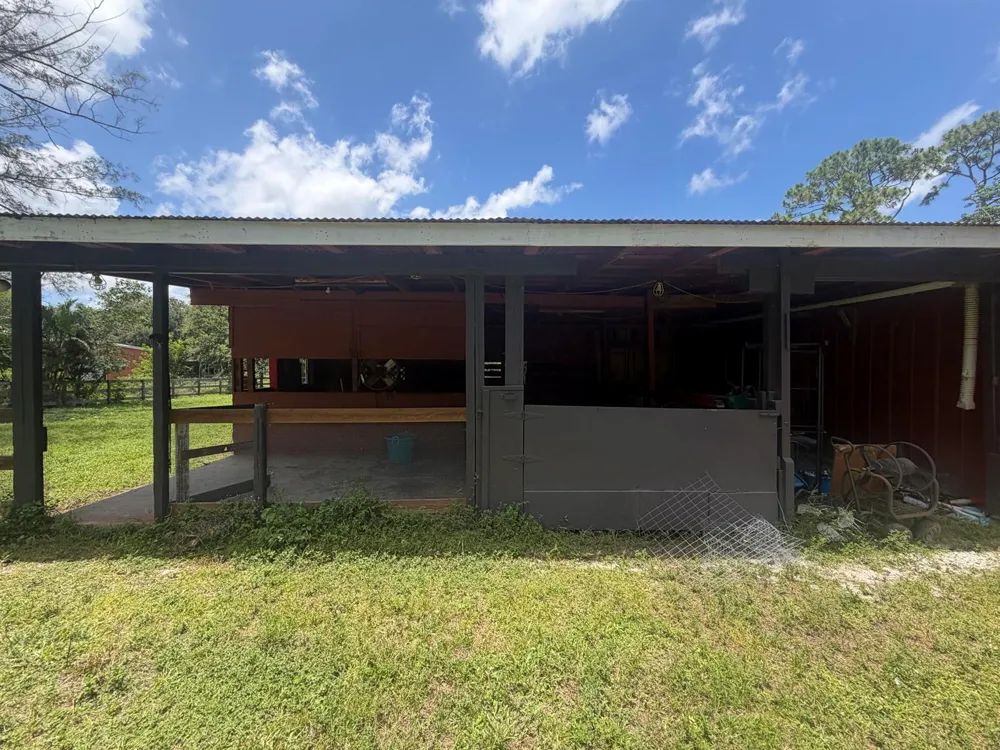 4020 Vinkemulder Road Coconut Creek, FL 33073