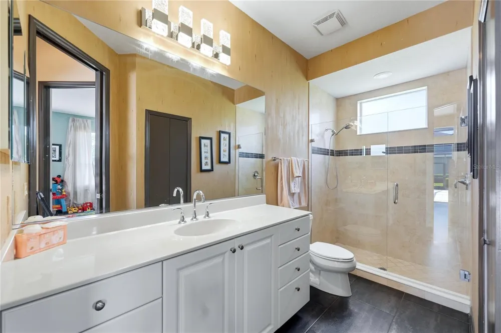 1568 HICKORY VIEW CIRCLE Parrish, FL 34219
