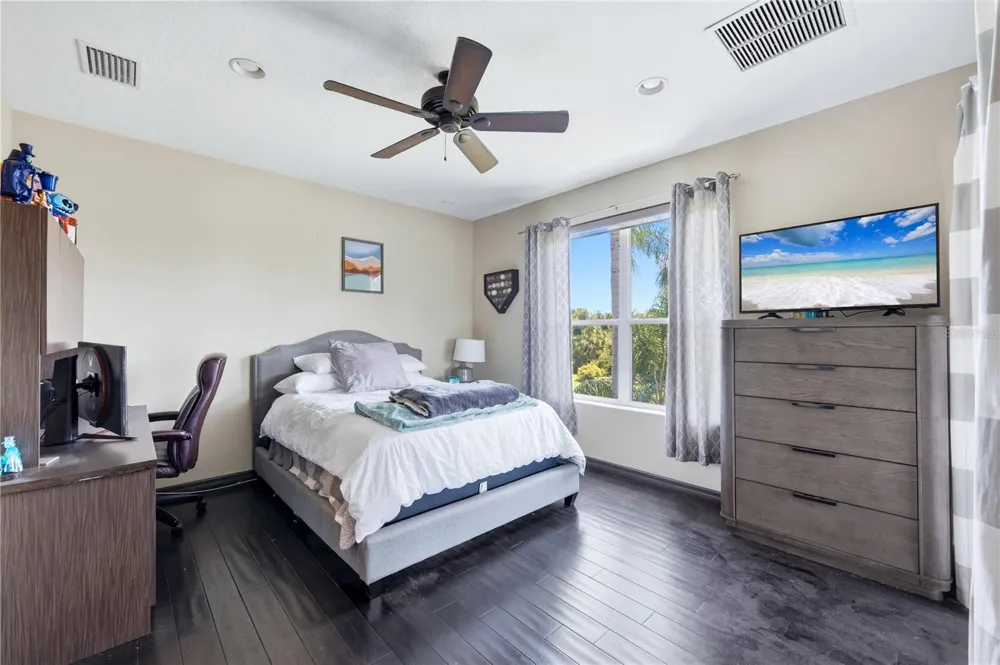 1568 HICKORY VIEW CIRCLE Parrish, FL 34219