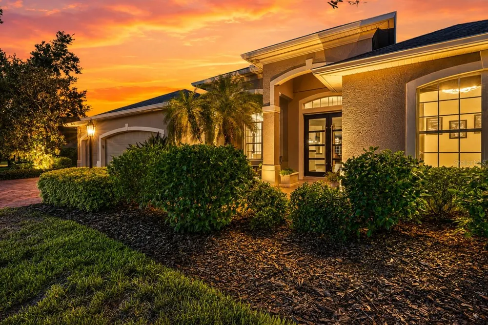 1568 HICKORY VIEW CIRCLE Parrish, FL 34219