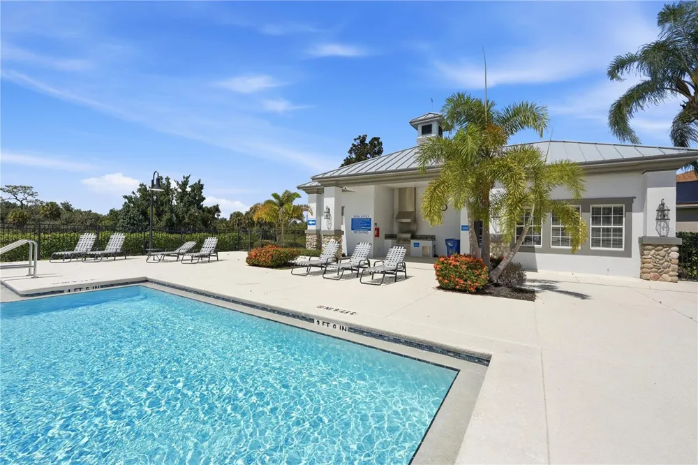 1568 HICKORY VIEW CIRCLE Parrish, FL 34219