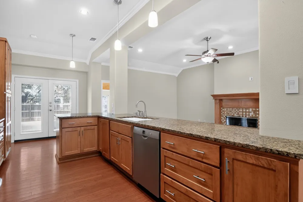102 River Down Road Georgetown, TX 78628