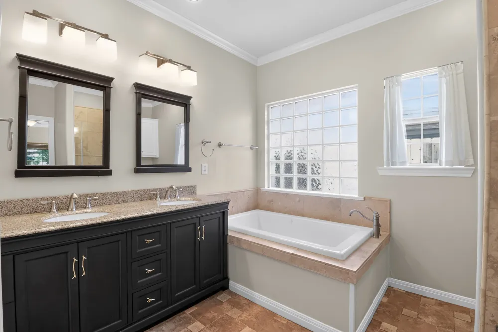 102 River Down Road Georgetown, TX 78628