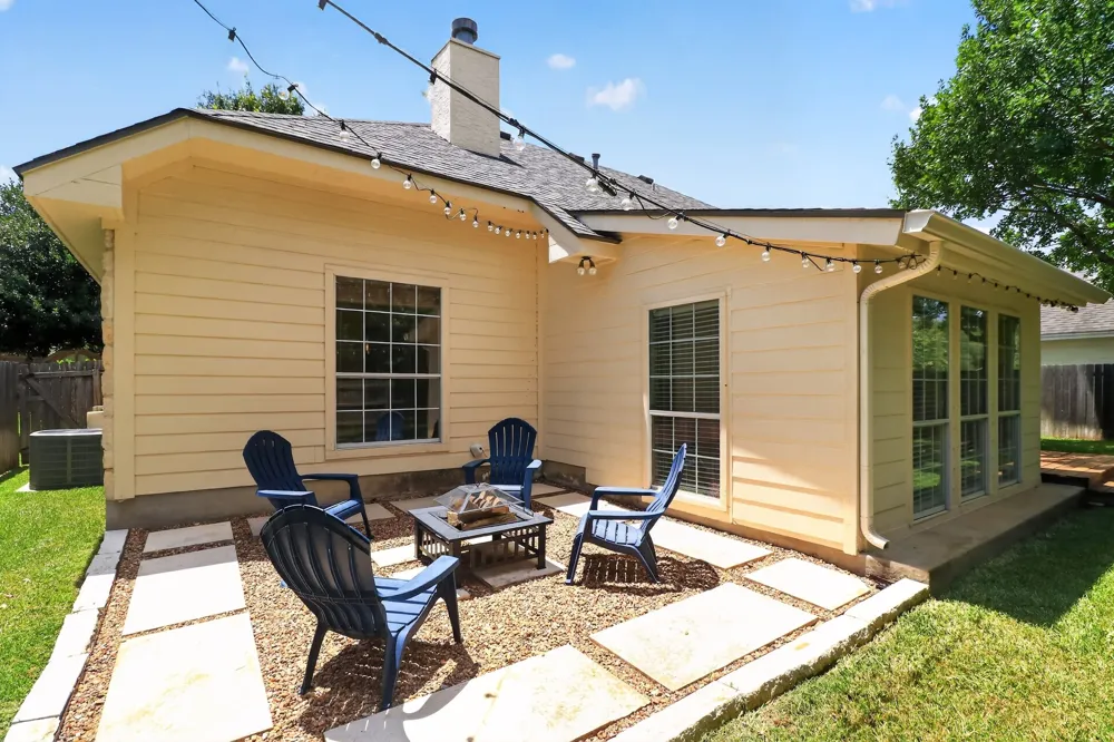 102 River Down Road Georgetown, TX 78628