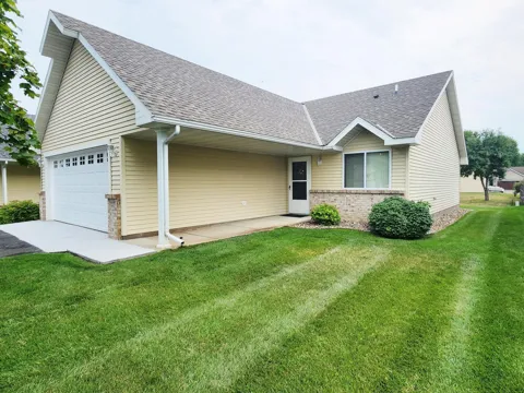 707 Ochotto Lake Drive