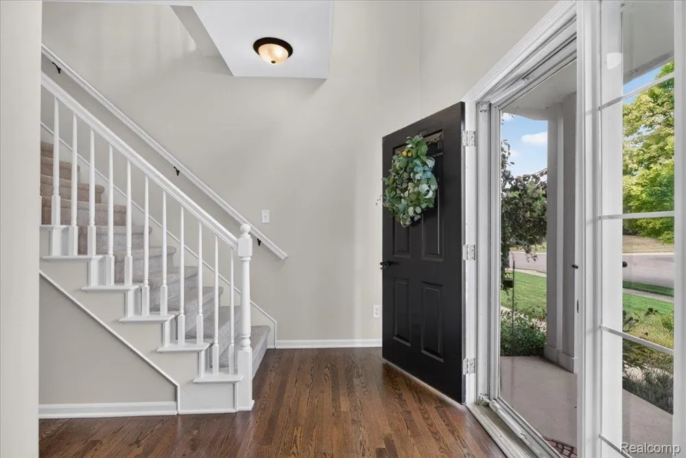 840 Cross Circle Oxford Charter Township, MI 48371