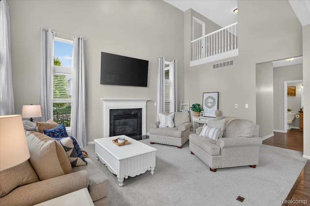 840 Cross Circle Oxford Charter Township, MI 48371