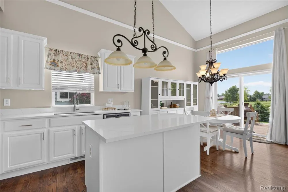 840 Cross Circle Oxford Charter Township, MI 48371